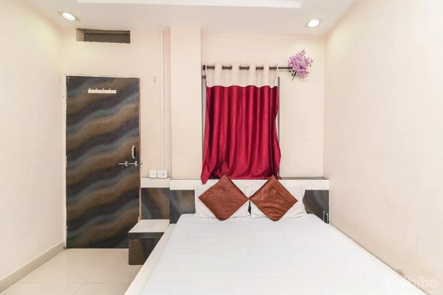 Hotel Rameshwaram Ujjain Exterior photo